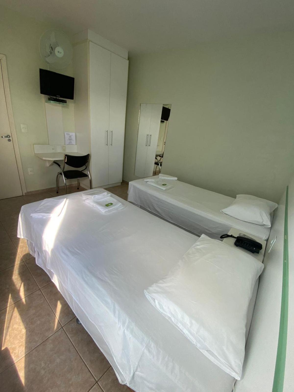 Pousada Oasis De Minas 카르무 두 히우 클라루 외부 사진